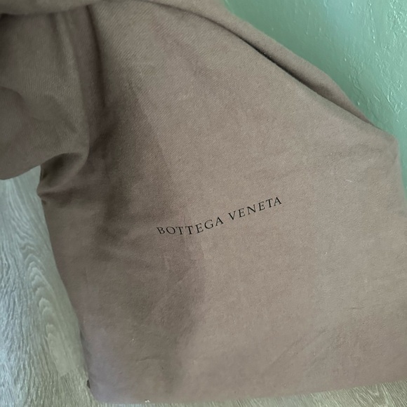 Bottega Venetta - Picture 3 of 6